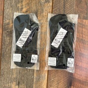 Black Ankle Socks (2 pair)
